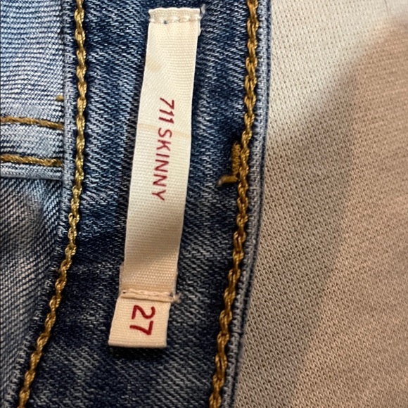 Levi's Women's Blue Ripped Skinny Jeans - Picture 5 of 5
